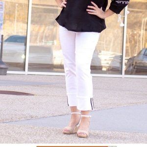 Sofia Veronica straight leg White Jeans cuffed